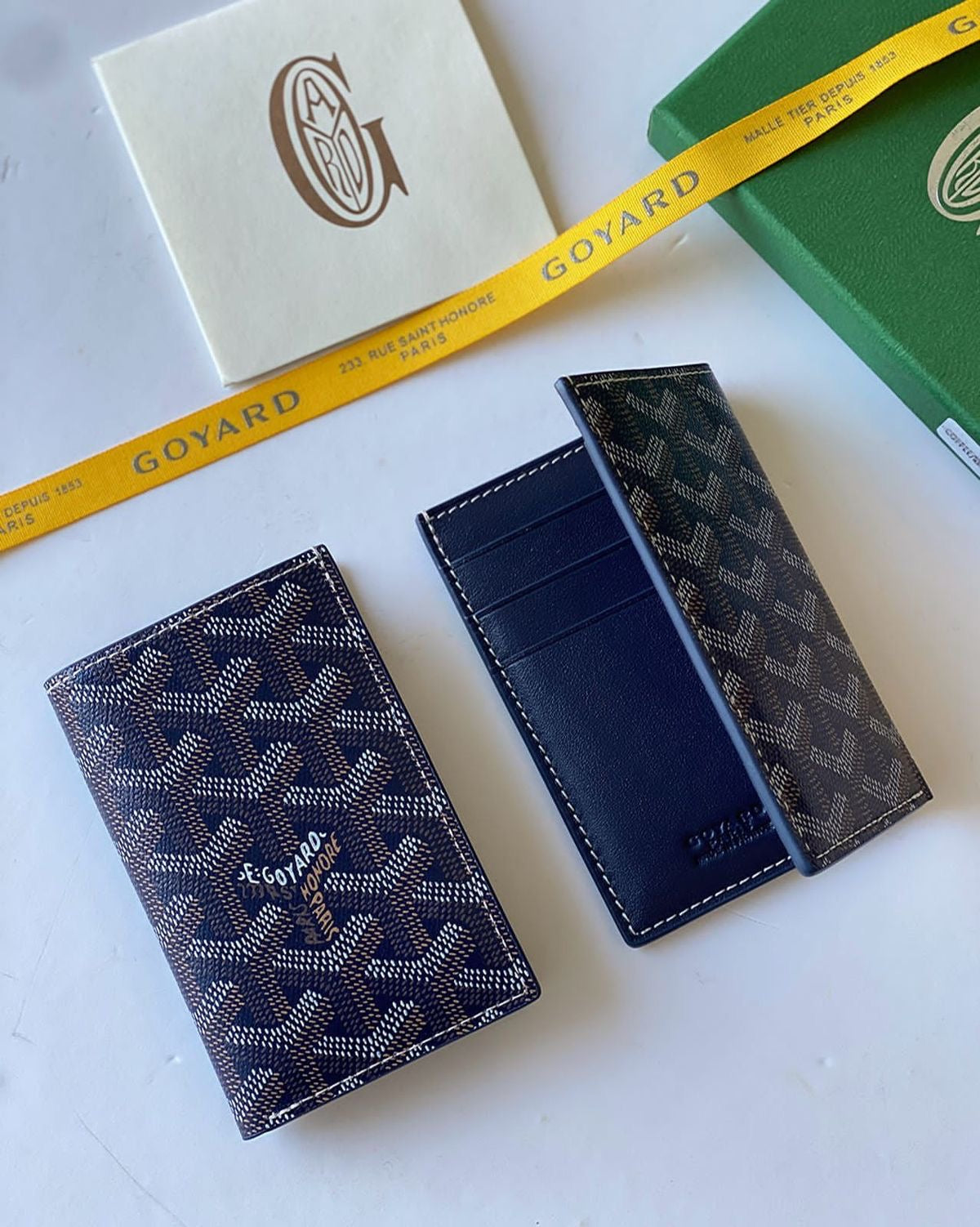 Goyard Cardholder/ Passport Holder with Brand Box
