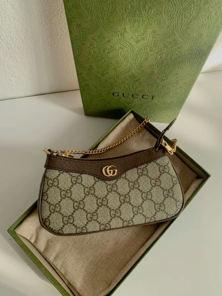 GUCCI Ophidia Strawberry Shoulder Bag with Box