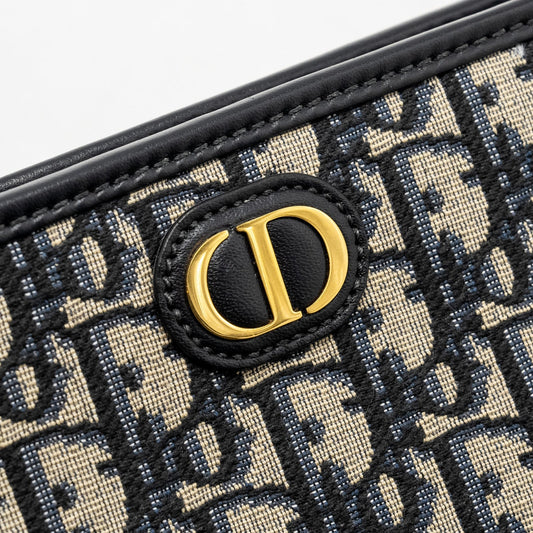 Christian Dior 30 Montaigne Long Wallet