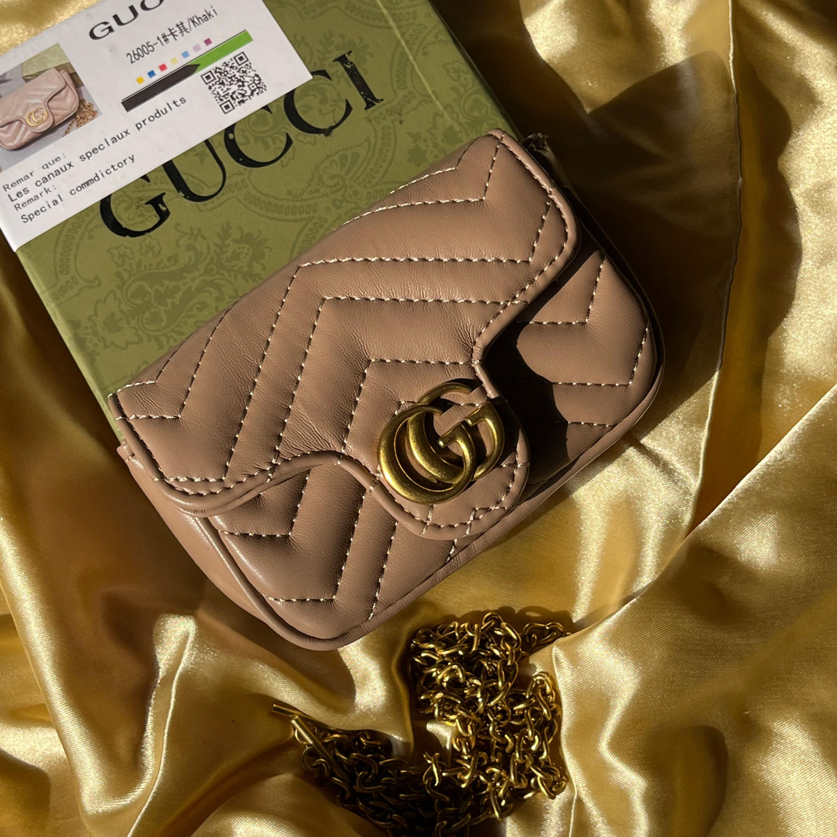 Gucci GG Marmont Super Mini shoulder bag with Box