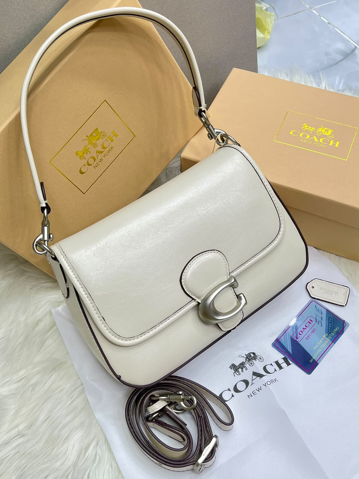 Coach Idol Bag in Luxe Leather with Box